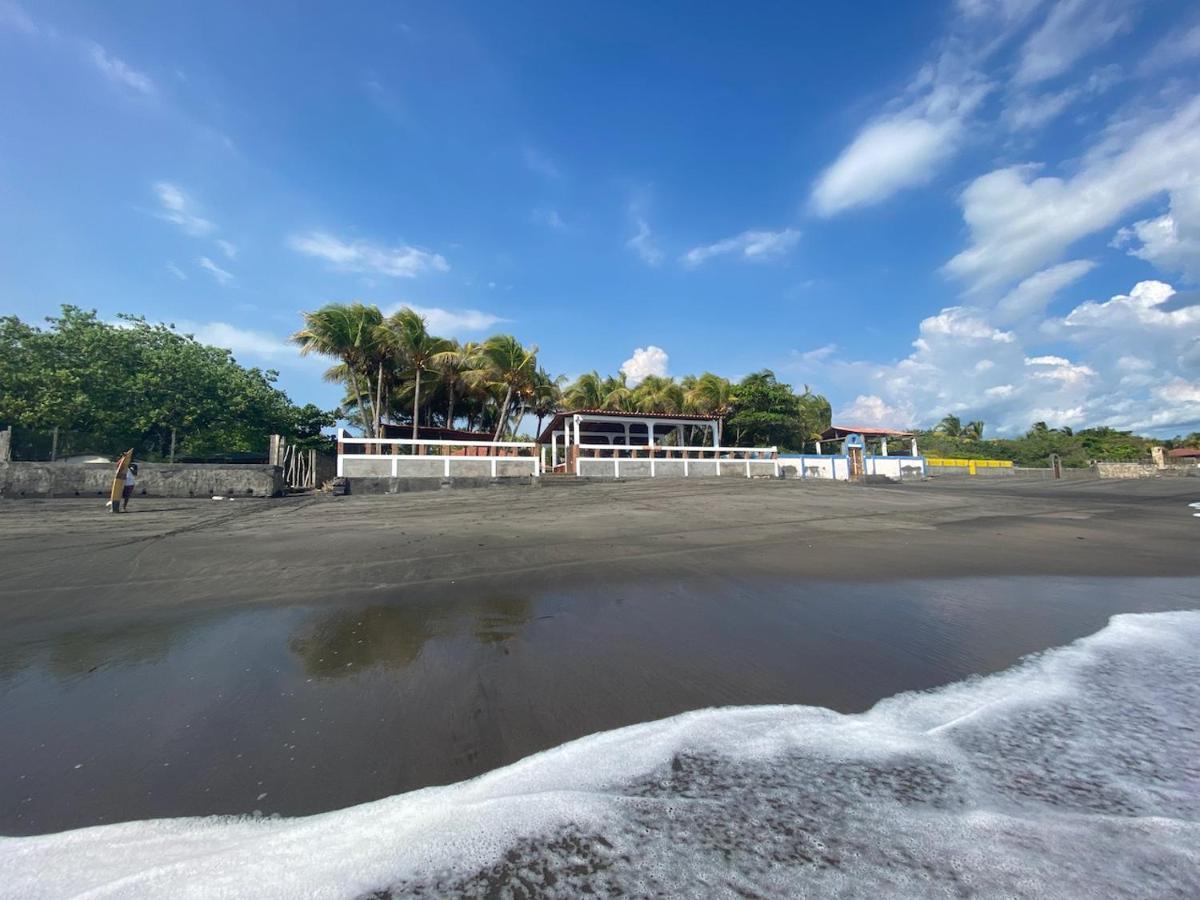 Solid Surf Camp Hostel Nicaragua Transito 外观 照片