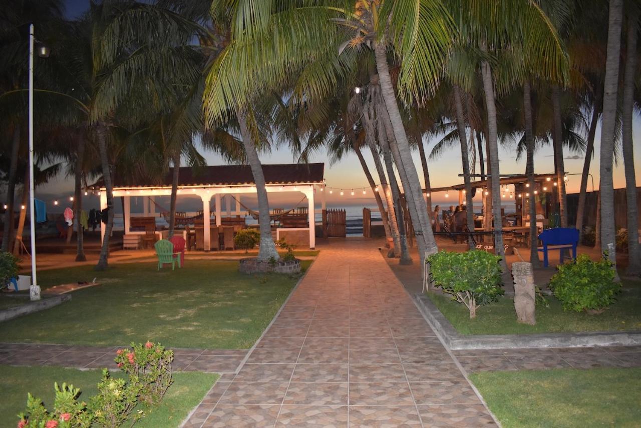 Solid Surf Camp Hostel Nicaragua Transito 外观 照片