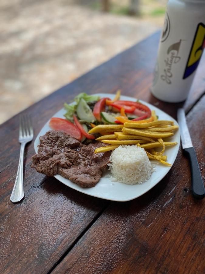 Solid Surf Camp Hostel Nicaragua Transito 外观 照片