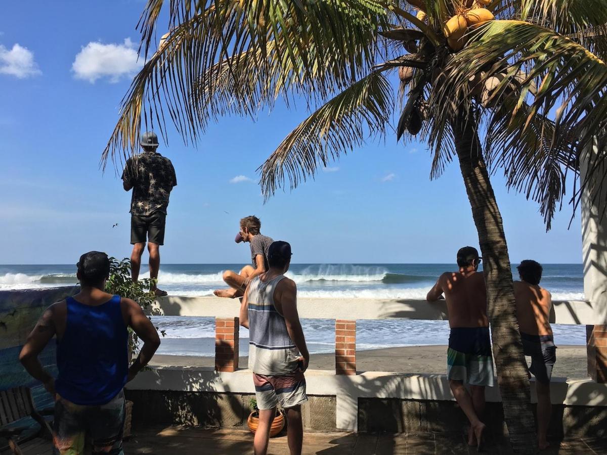 Solid Surf Camp Hostel Nicaragua Transito 外观 照片