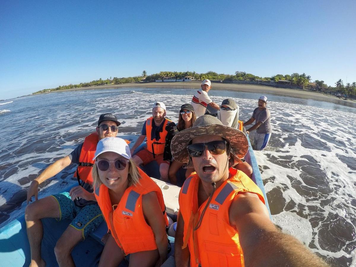 Solid Surf Camp Hostel Nicaragua Transito 外观 照片